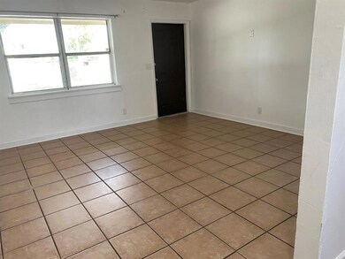 4500 Pinewood Ave unit 4504, West Palm Beach, FL 33407 - photo 3