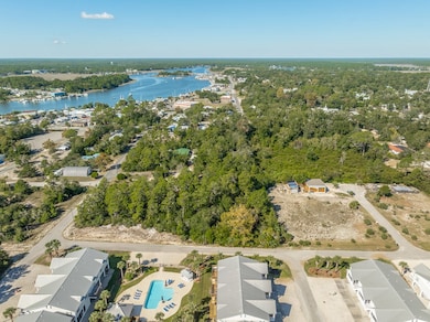 501A NE Avenue A unit C, Carrabelle, FL 32322 - photo 4