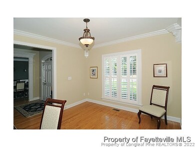 420 Kingsford Rd, Fayetteville, NC 28314 - photo 3