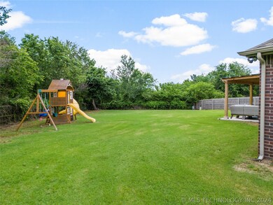 21697 E 39th St S, Broken Arrow, OK 74014 - photo 3