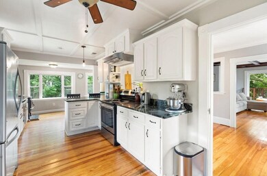 3&5 Ellery St, Gloucester, MA 01930 - photo 2