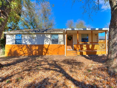 1005 Cedar Ave, Yukon, OK 73099 - photo 2