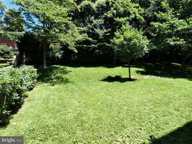 3709 Astoria Rd, Kensington, MD 20895 - photo 5