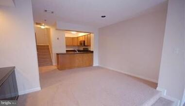 18146 Windsor Hill Dr, Olney, MD 20832 - photo 3