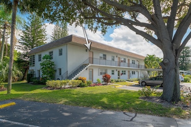 2950 SE Ocean Blvd unit 2-4, Stuart, FL 34996 - photo 2