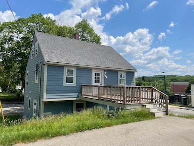 35 Cambridge St, Worcester, MA 01603 - photo 4