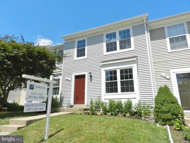 21 Applegrath Ct, Germantown, MD 20876 - photo 2