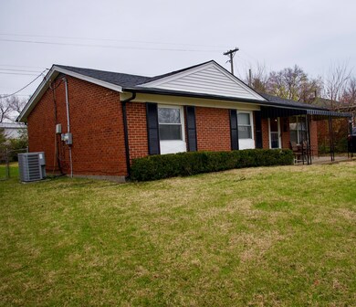 459 Erie Rd, Lexington, KY 40511 - photo 2