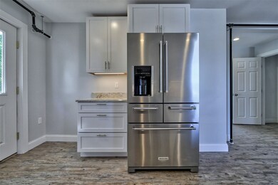 37-4 Clinton St, Concord, NH 03301 - photo 6