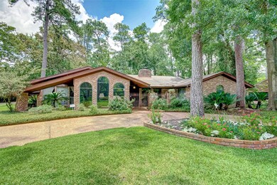 11918 Doncaster Rd, Houston, TX 77024 - photo 4