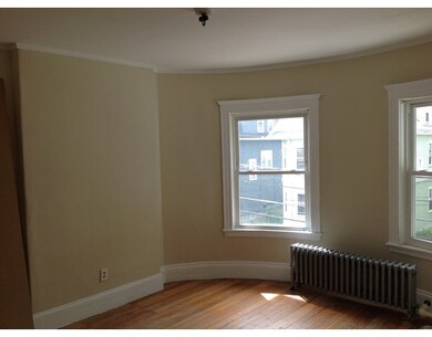 20 Hewins St unit 2, Dorchester, MA 02121 - photo 3