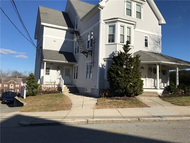 118 Carrington Ave, Woonsocket, RI 02895 - photo 3