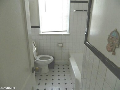 Master Bath - Tile in great shape