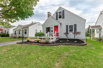 639 E Royal Forest Blvd, Columbus, OH 43214 - photo 2