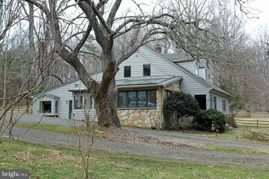 13425 Compton Rd, Clifton, VA 20124 - photo 2