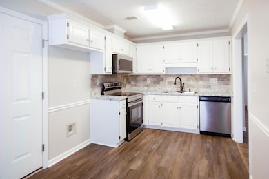 2818 Cranbrook Dr, Hephzibah, GA 30815 - photo 7