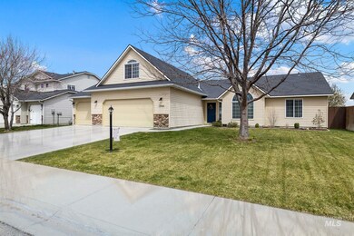 2742 N Rock Cliffs Ave, Kuna, ID 83634 - photo 2