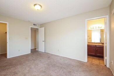 3238 W Angela Dr, Phoenix, AZ 85053 - photo 5