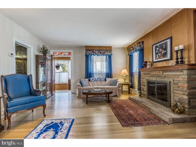 300 Riverview Ave, Drexel Hill, PA 19026 - photo 4