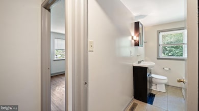 213 Gale Ln, Kennett Square, PA 19348 - photo 7