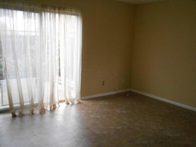 135 Tarryton Ct E, Columbus, OH 43228 - photo 7