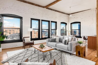 T 225 N 4th St00040