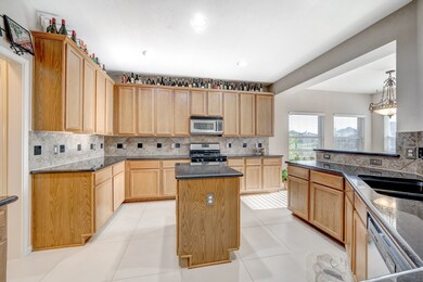 3018 E Lake Falls Cir, Spring, TX 77386 - photo 6