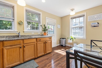 93 Saratoga Way, Portsmouth, NH 03801 - photo 4