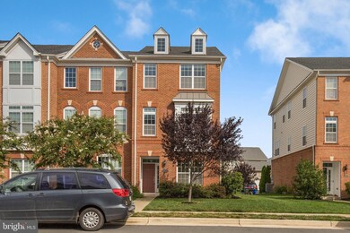 23083 Weybridge Square, Ashburn, VA 20148 - photo 3