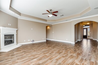 510 Winnetka Dr, Little Elm, TX 75068 - photo 3