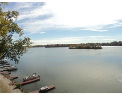 840 Cliffs 303 D unit 303, Ypsilanti, MI 48198 - photo 2