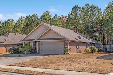 157 Hillcrest Dr, Montevallo, AL 35115 - photo 2