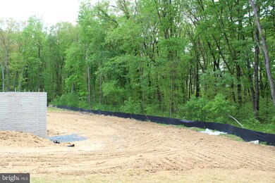 8207 Reecewood Dr, Odenton, MD 21113 - photo 7