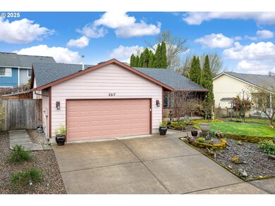 2217 N Irvine St, Cornelius, OR 97113 - photo 3