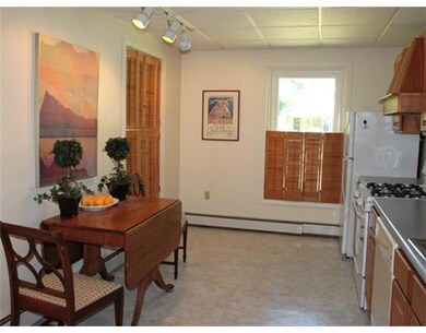 227 Roslyn Ave, Erie, PA 16505 - photo 4