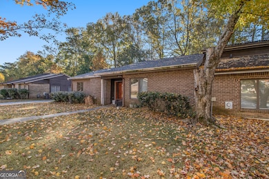 5529 Circlestone Ln, Stone Mountain, GA 30088 - photo 3