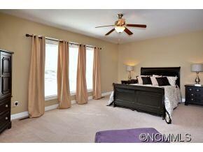 Owners Retreat, Lots of Light