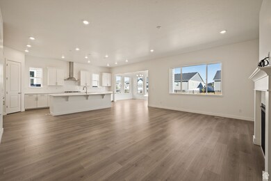 246 E Polaris Dr unit 109, Saratoga Springs, UT 84045 - photo 3