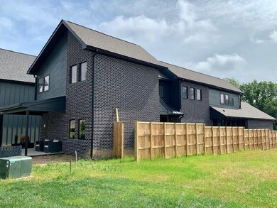 624 Bella Vista Rd, Bentonville, AR 72712 - photo 3