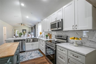 1012 E Hazzard Ave, Eustis, FL 32726 - photo 4