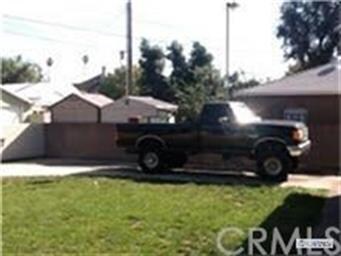 RV area off alley in large backyard