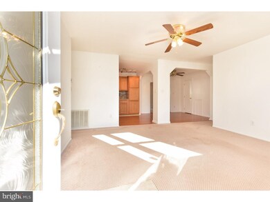 11 Ravenworth Ct, Newark, DE 19702 - photo 2