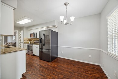 14169 Misty Meadow Ln, Houston, TX 77079 - photo 7