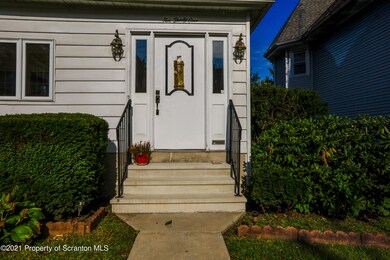 1031 Quincy Ave, Scranton, PA 18510 - photo 3