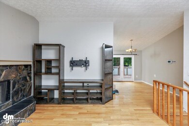 05-Living Room MS_4225