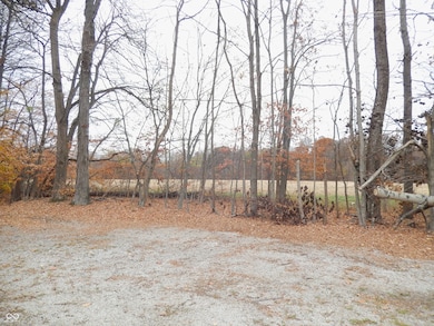 9540 E Brentmoore Rd, Brazil, IN 47834 - photo 5