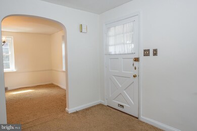 913 Roberts Ave, Drexel Hill, PA 19026 - photo 6