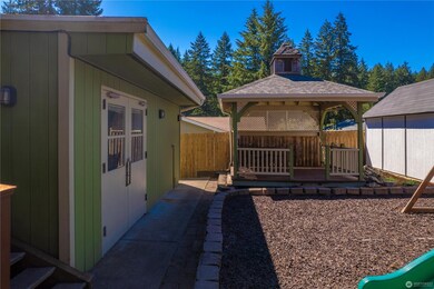 8307 55th St W, University Place, WA 98467 - photo 7