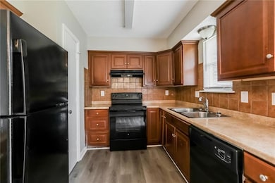 11712 Crystal Dr, Kansas City, MO 64134 - photo 6