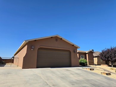 1066 La Bajada Dr, Alamogordo, NM 88310 - photo 2